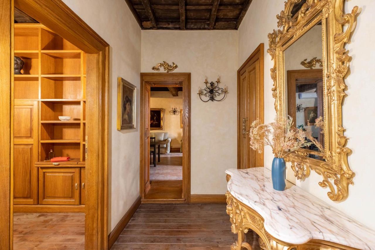 Iflat Golden Gem In Trevi Apartment Rome Luaran gambar